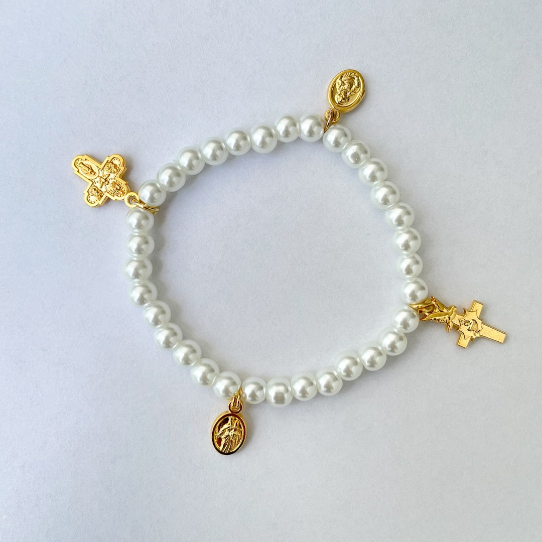 Pearl Bracelet with Four Faith Medals