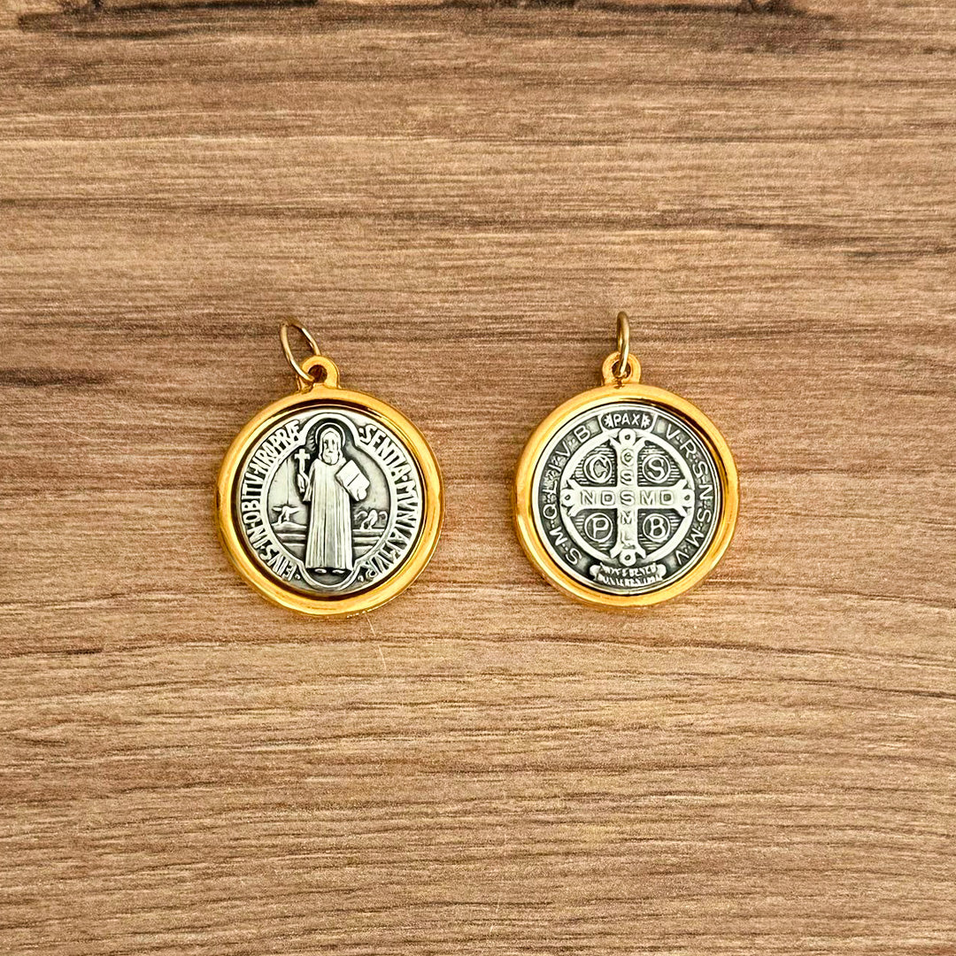 Italian Medallion of Saint Benedict Bicolor 0.9"