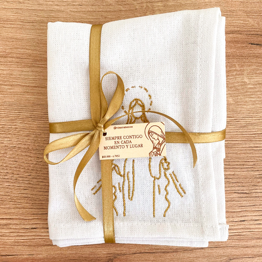 Set of 2 White Linen Napkins with Embroidery of Our Lady of Miraculous Medal