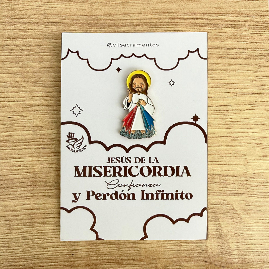 Divine Mercy Jesus enamel pin Jesús de la Divina Misericordia Catholic pin kawaii style VII Sacramentos handmade resin coated 3.2 cm devotional jewelry