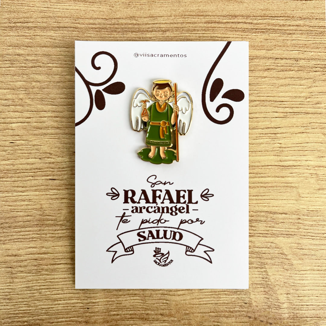 Archangel Raphael enamel pin San Rafael Arcángel Catholic healing protection pin kawaii style VII Sacramentos handmade resin coated 3.2 cm devotional jewelry