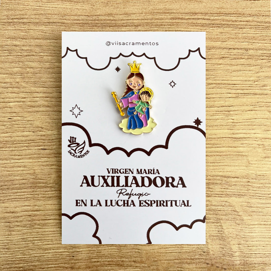 Mary Help of Christians enamel pin María Auxiliadora Catholic pin kawaii style VII Sacramentos handmade resin coated 3.2 cm devotional jewelry