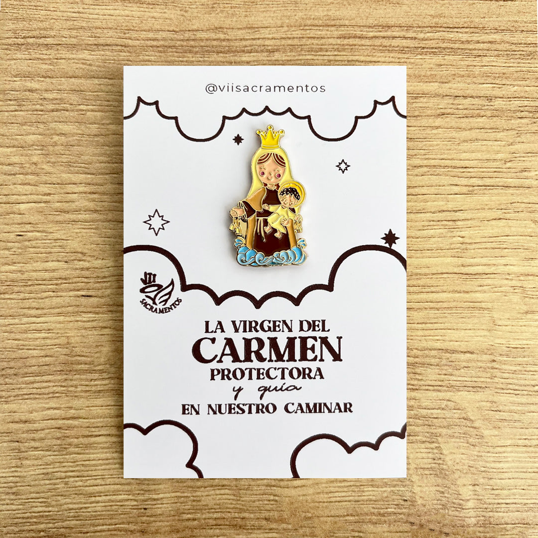 Our Lady of Mount Carmel enamel pin Virgen del Carmen Catholic scapular devotion pin kawaii style VII Sacramentos handmade resin coated 3.2 cm devotional jewelry