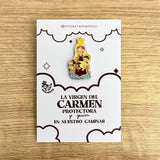 Our Lady of Mount Carmel enamel pin Virgen del Carmen Catholic scapular devotion pin kawaii style VII Sacramentos handmade resin coated 3.2 cm devotional jewelry