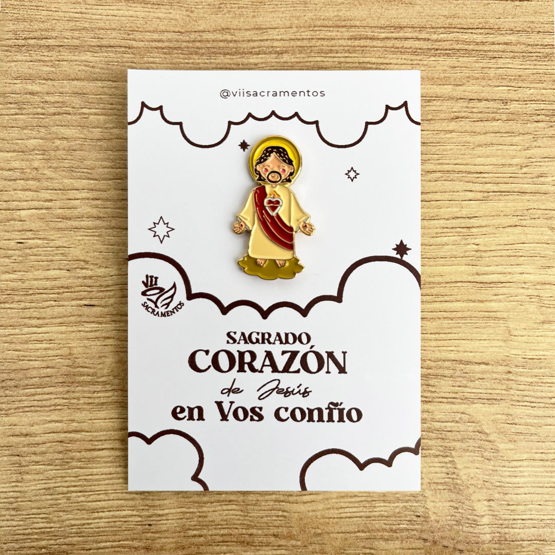 Sacred Heart of Jesus enamel pin Sagrado Corazón Catholic devotion pin kawaii style VII Sacramentos handmade resin coated 3.2 cm religious jewelry